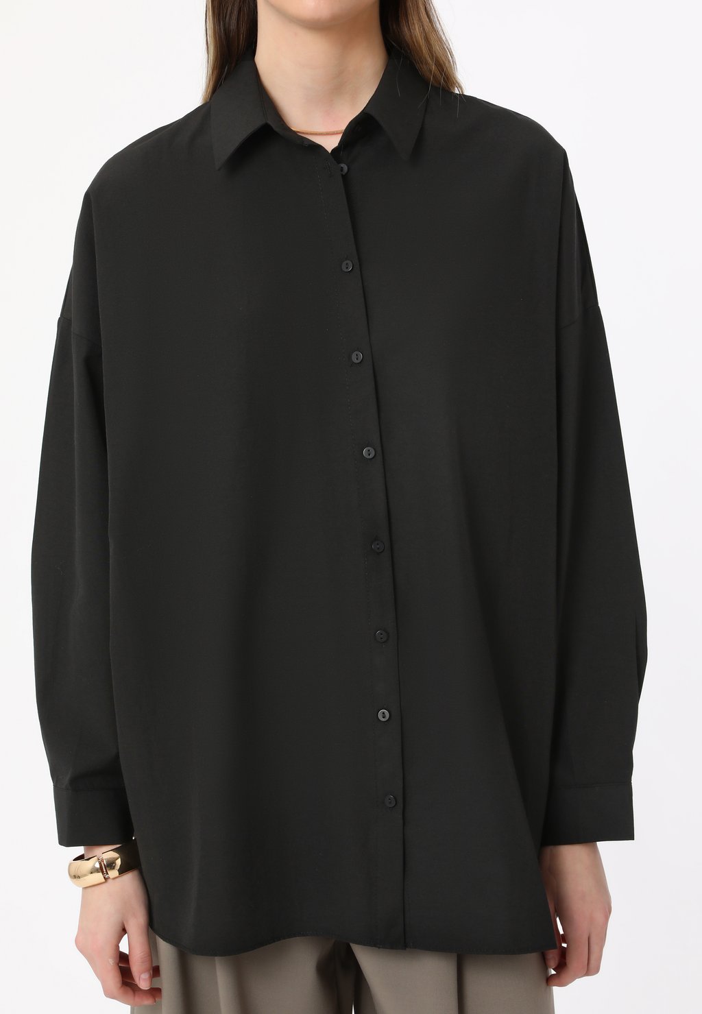 Блузка на пуговицах Modanisa, черный
Блузка на пуговицах Modanisa, черный