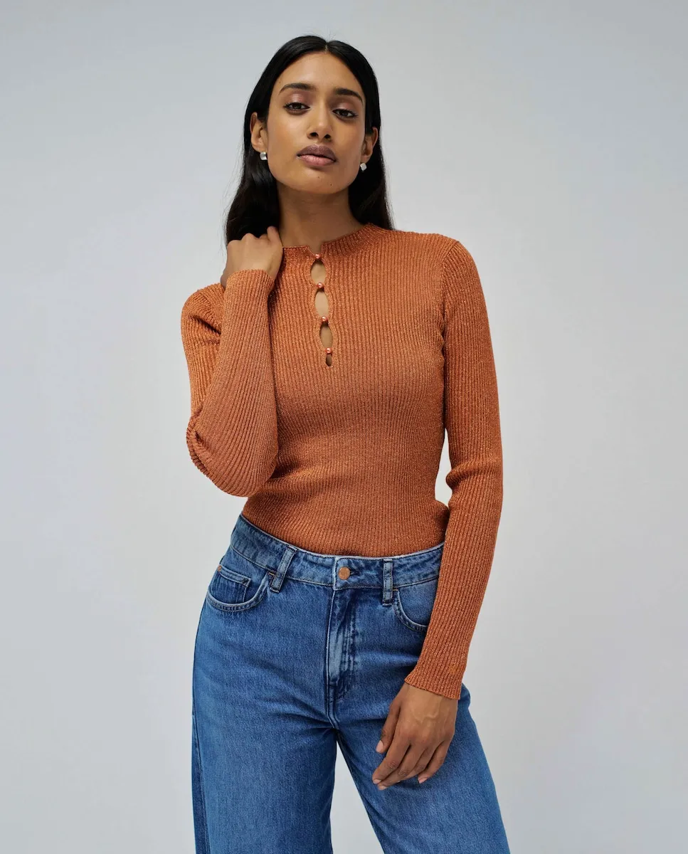 Женский свитер из блестящей пряжи Salsa Jeans, оранжевый
Женский свитер из блестящей пряжи Salsa Jeans, оранжевый