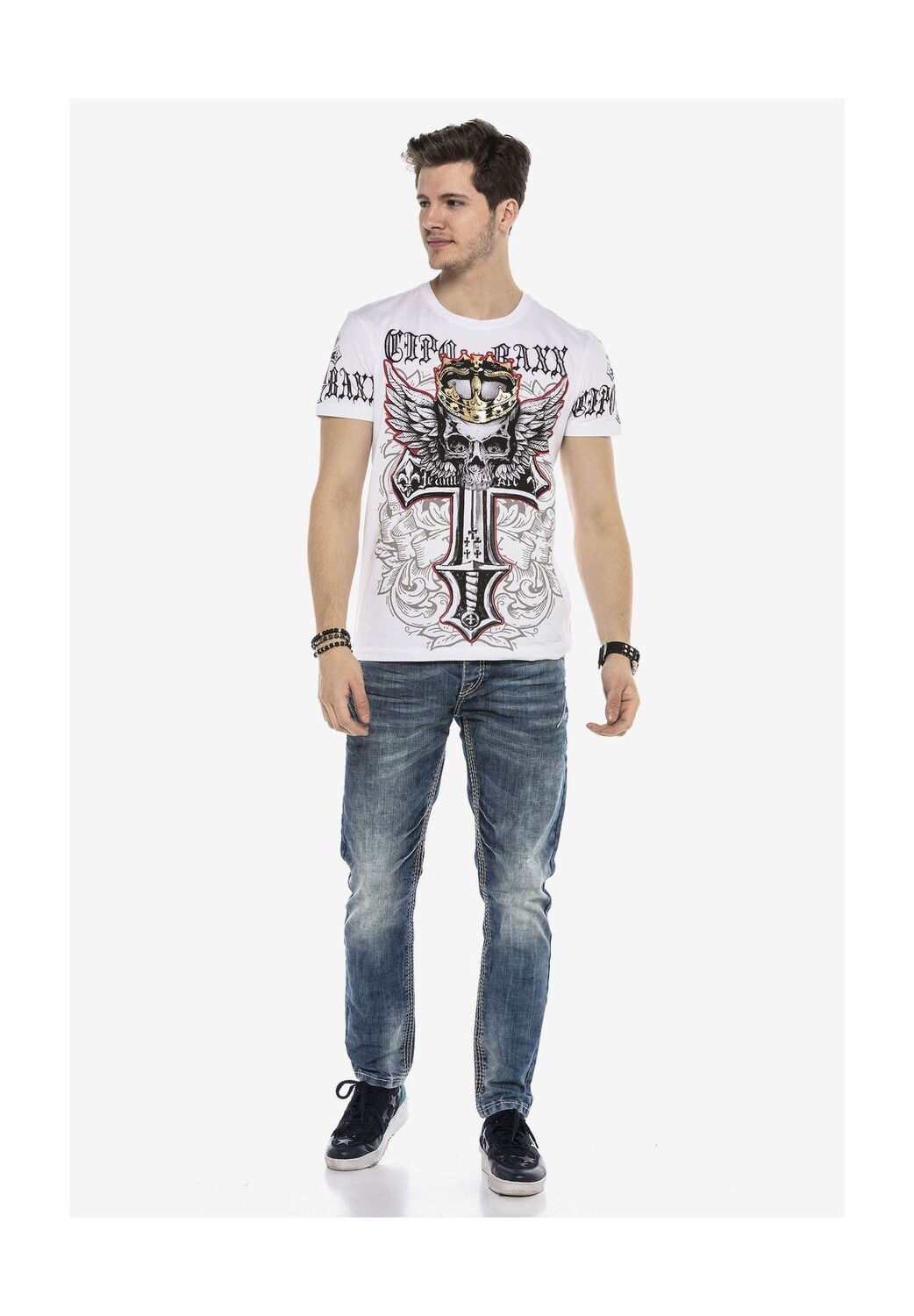 Джинсы с эффектными декоративными швами CIPO & BAXX, синий
Джинсы с эффектными декоративными швами CIPO & BAXX, синий