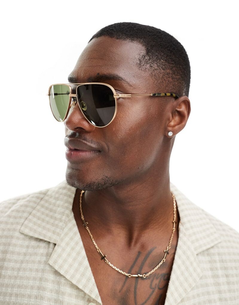 Бронзовые солнцезащитные очки AllSaints Murphy
Бронзовые солнцезащитные очки AllSaints Murphy