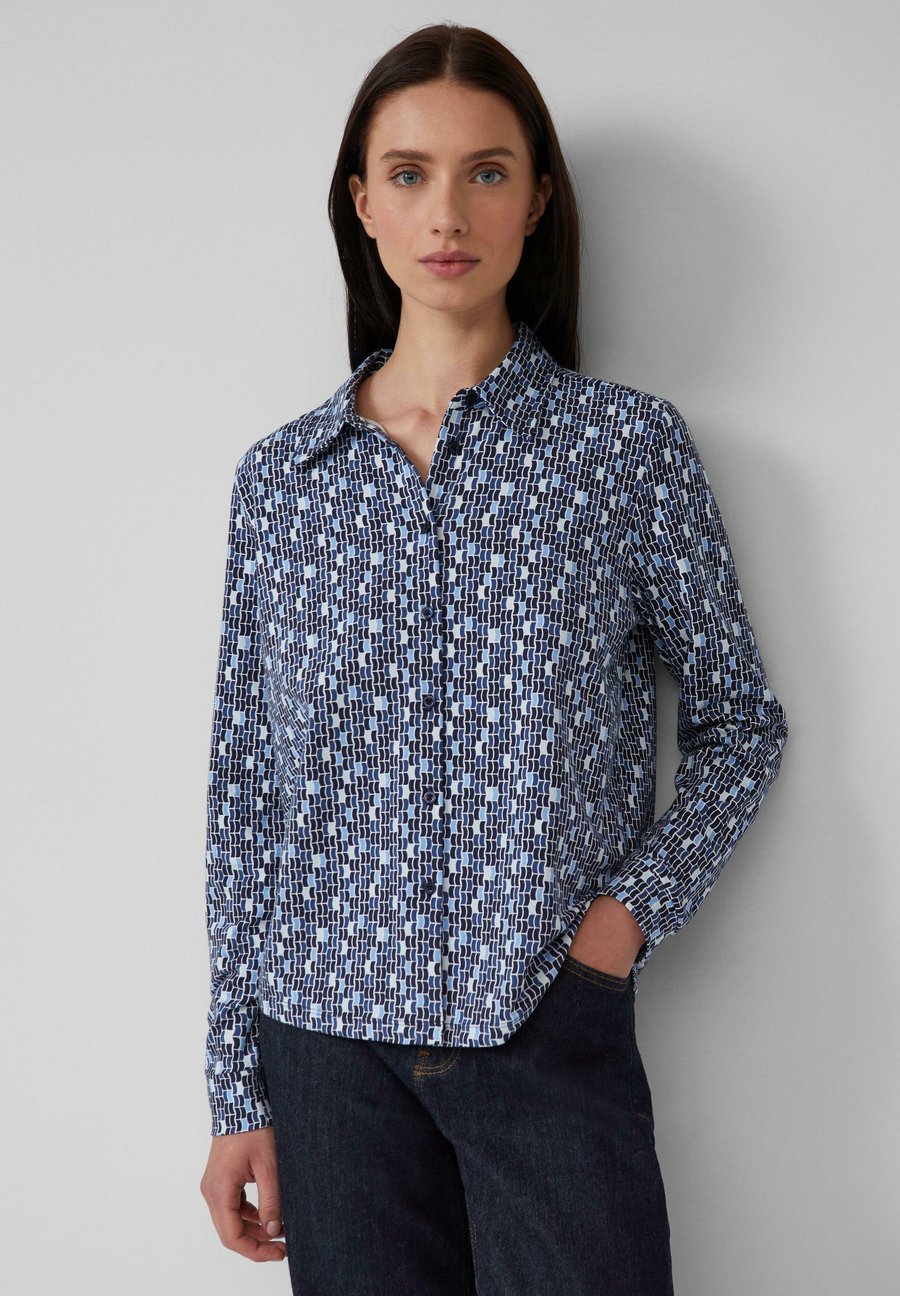 Блуза s.Oliver MIT ALL-OVER-MUSTER, Royalblau/Royal Blue
Блуза s.Oliver MIT ALL-OVER-MUSTER, Royalblau/Royal Blue