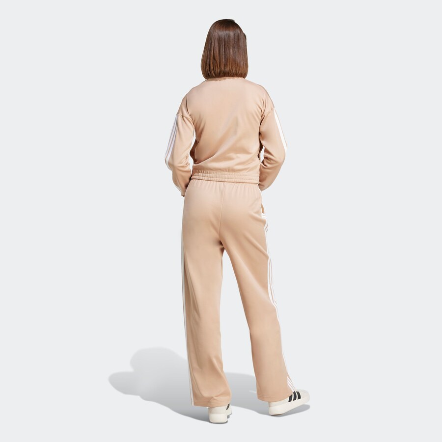 Спортивный костюм ADIDAS SPORTSWEAR, Beige
Спортивный костюм ADIDAS SPORTSWEAR, Beige