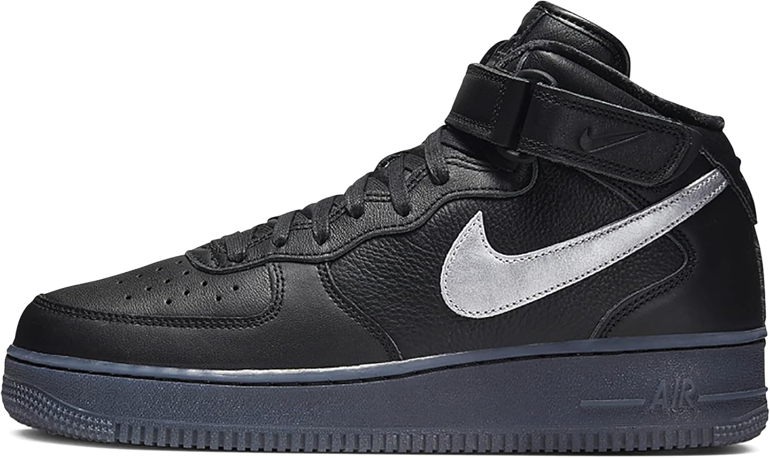 Мужские кроссовки Nike Air Force 1 Mid '07 QS, черный
Мужские кроссовки Nike Air Force 1 Mid '07 QS, черный