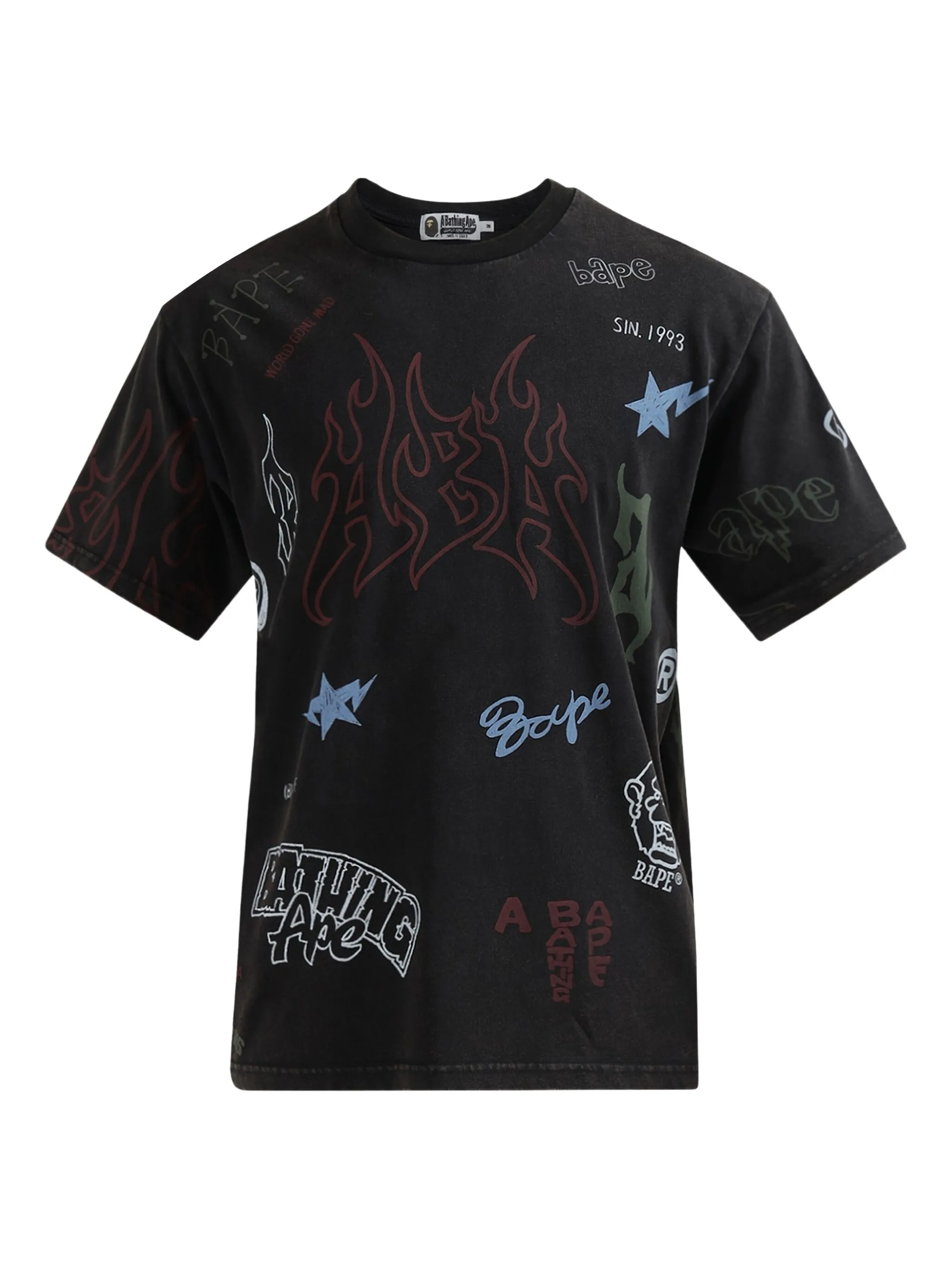 Футболка с графическим принтом World Gone Mad A Bathing Ape, черный
Футболка с графическим принтом World Gone Mad A Bathing Ape, черный