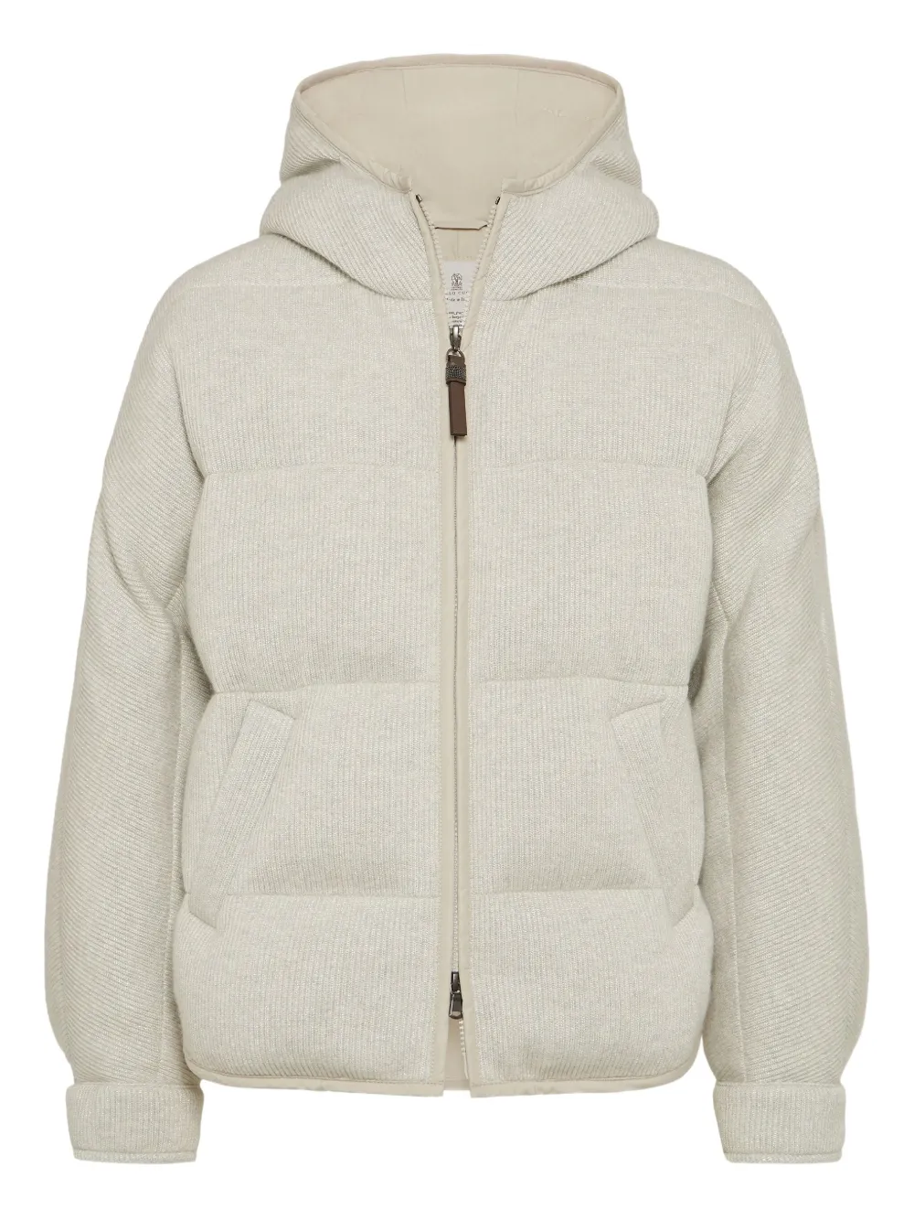 Пуховик в рубчик с капюшоном Brunello Cucinelli, нейтральный
Пуховик в рубчик с капюшоном Brunello Cucinelli, нейтральный