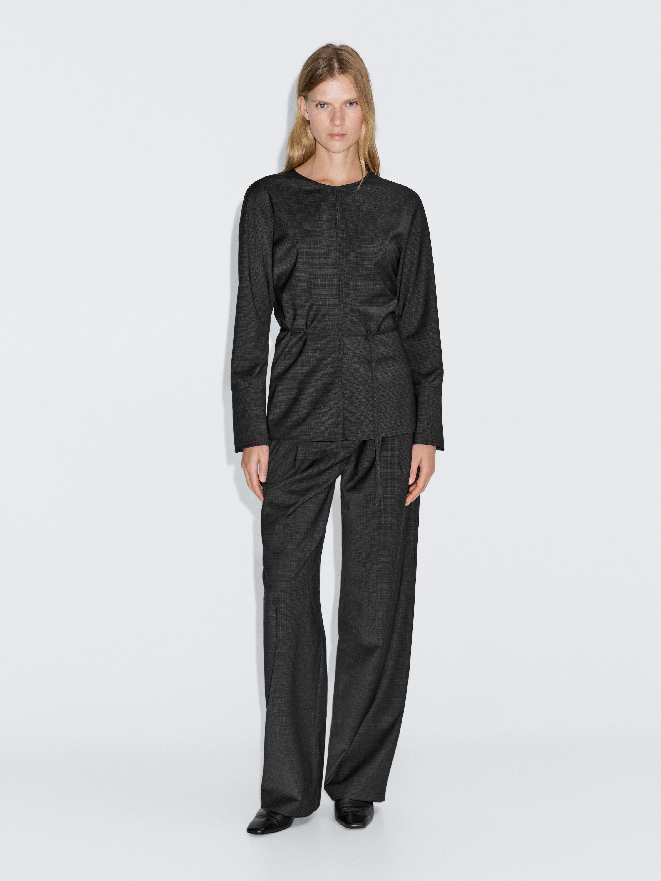 Блузка из смесовой шерсти с поясом Massimo Dutti, черный
Блузка из смесовой шерсти с поясом Massimo Dutti, черный