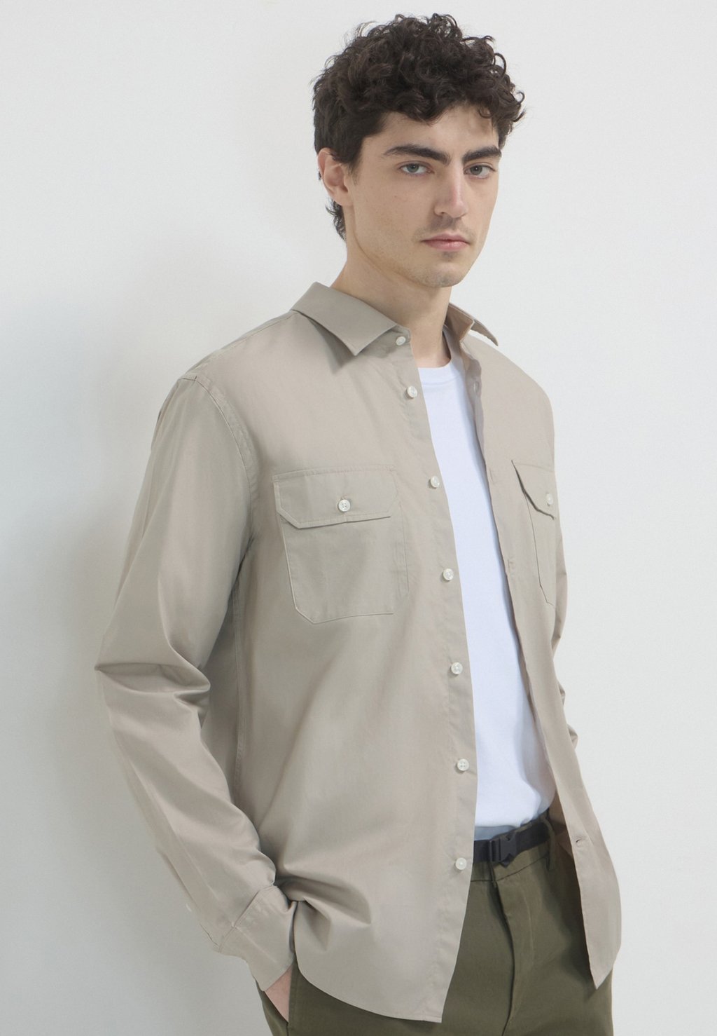 Рубашка Calliope, бежевый
Рубашка Calliope, бежевый