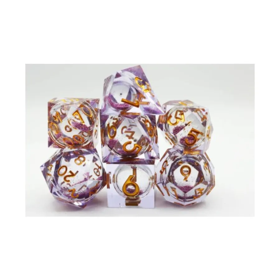 Набор полиэстеров Sharp Edge Liquid Core Poly — фиолетовый с золотом (7), Dice Sets - Sharp Edge & Assorted (Foam Brain Games)
Набор полиэстеров Sharp Edge Liquid Core Poly — фиолетовый с золотом (7), Dice Sets - Sharp Edge & Assorted (Foam Brain Games)