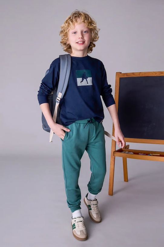 Детские спортивные брюки Mayoral, зеленый
Детские спортивные брюки Mayoral, зеленый