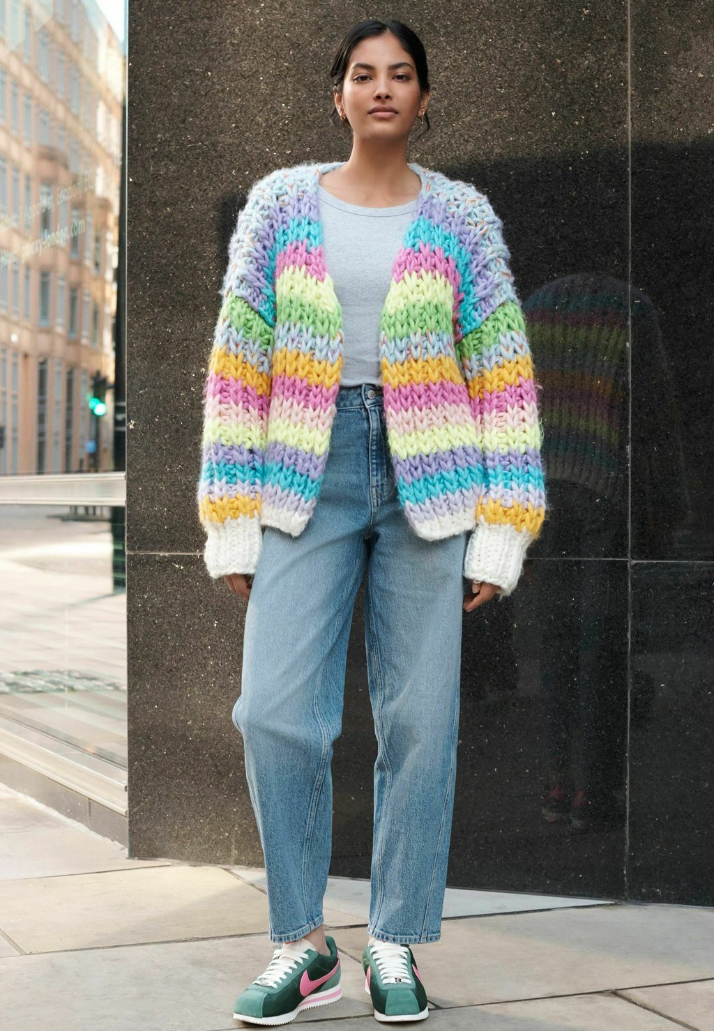 Зауженные джинсы BARREL Next, синий
Зауженные джинсы BARREL Next, синий