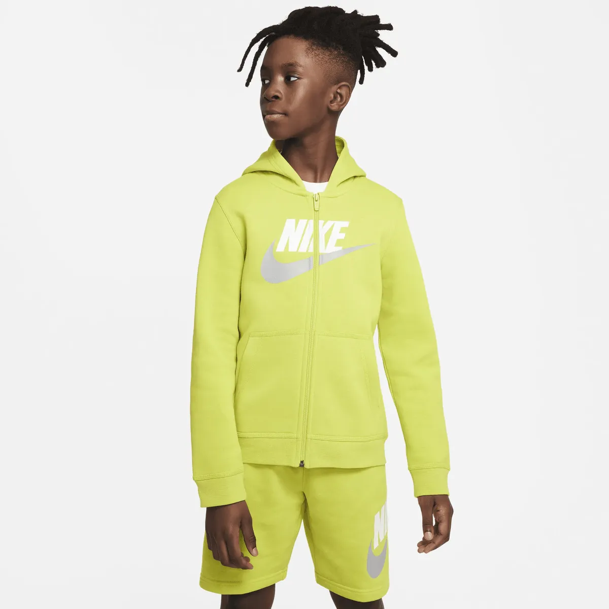 Толстовка с капюшоном Nike Sportswear "Fleece Big Kids' (Boys') Hoodie с молнией во всю длину", зеленый
Толстовка с капюшоном Nike Sportswear "Fleece Big Kids' (Boys') Hoodie с молнией во всю длину", зеленый