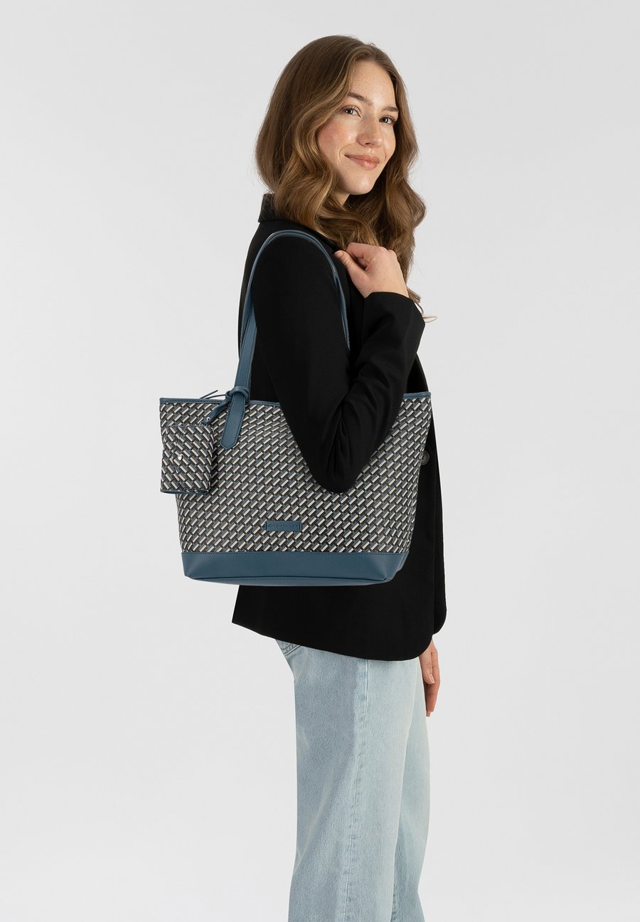 Сумка TOM TAILOR Handbag, Blue
Сумка TOM TAILOR Handbag, Blue