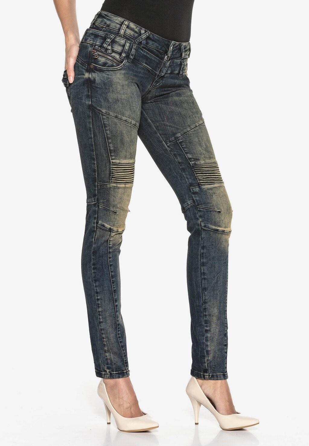 Джинсы облегающего кроя Cipo & Baxx, хаки
Джинсы облегающего кроя Cipo & Baxx, хаки