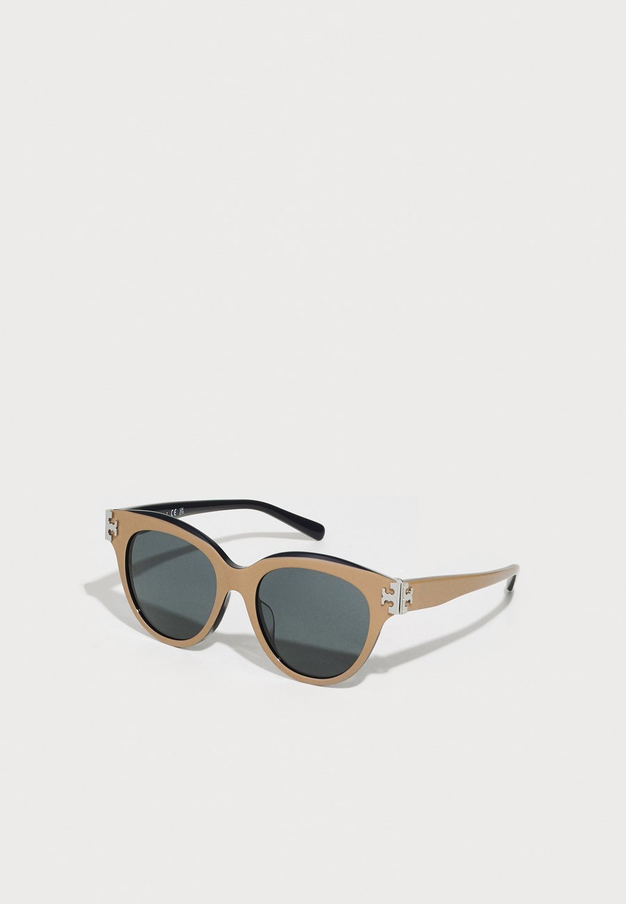 Солнцезащитные очки Tory Burch Sunglasses, Navy/Brown/Dark Blue
Солнцезащитные очки Tory Burch Sunglasses, Navy/Brown/Dark Blue