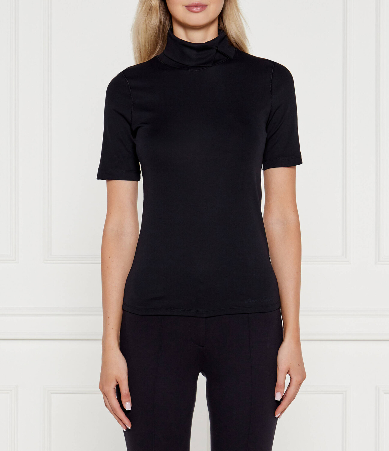 Футболка Marc Cain t-shirt Slim Fit, черный
Футболка Marc Cain t-shirt Slim Fit, черный