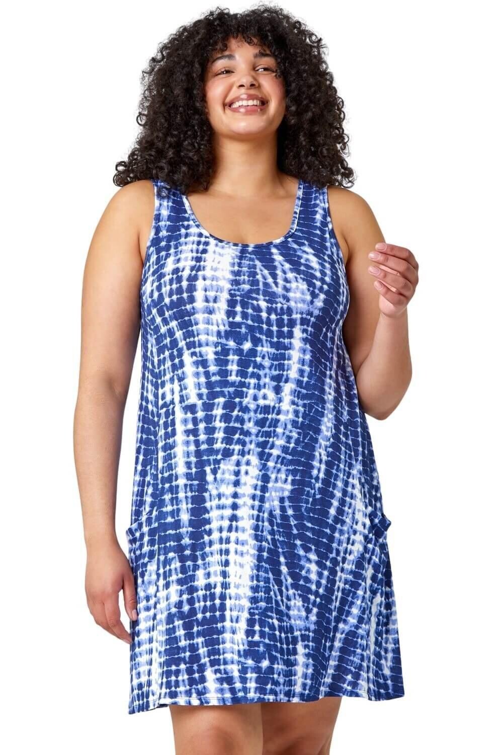 Эластичное свободное платье Curve Tie Dye Roman, синий
Эластичное свободное платье Curve Tie Dye Roman, синий