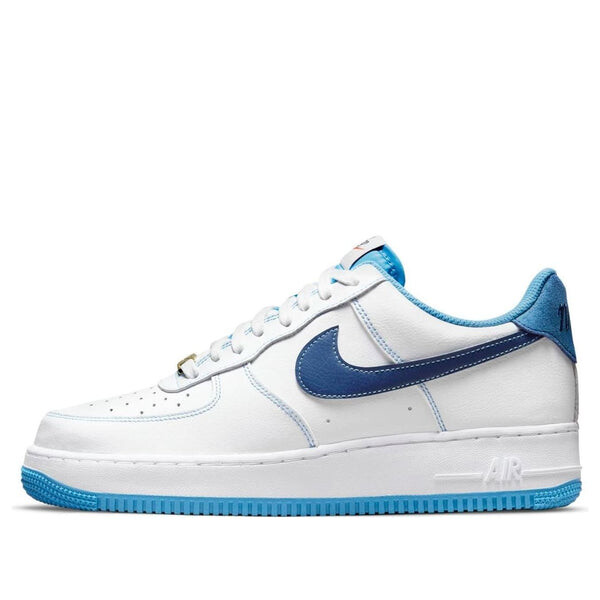 Кроссовки air force 1 '07 'first use - white university blue' Nike, белый
Кроссовки air force 1 '07 'first use - white university blue' Nike, белый