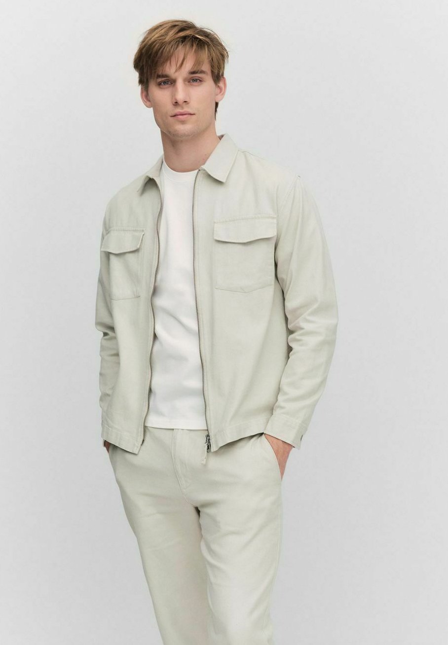 Летняя куртка EDMOND Dobber, бежевый
Летняя куртка EDMOND Dobber, бежевый