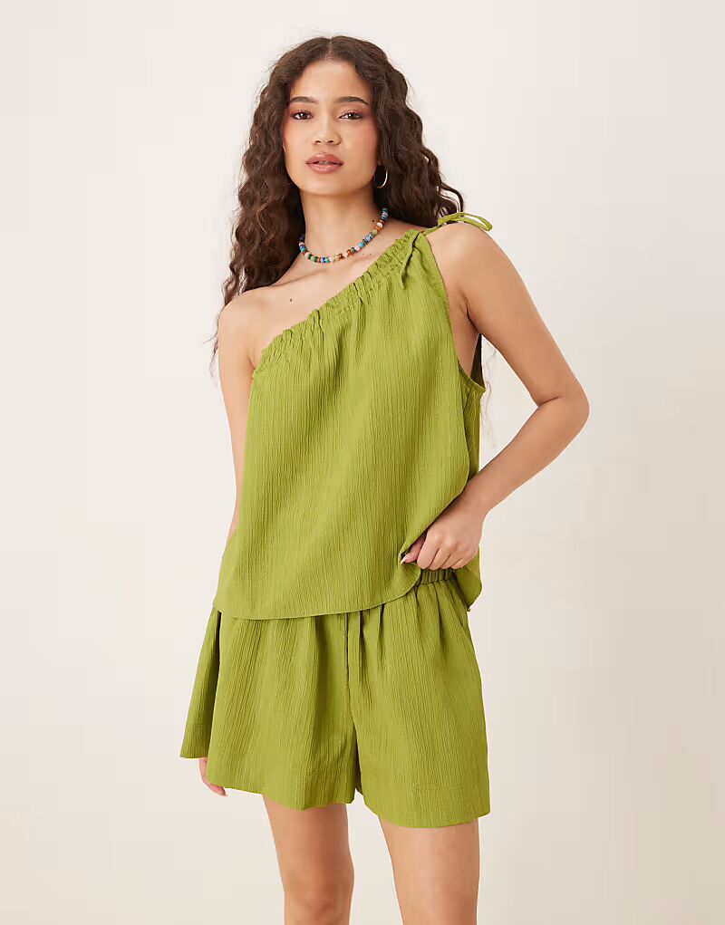 Топ на одно плечо цвета лайм Asos Design
Топ на одно плечо цвета лайм Asos Design