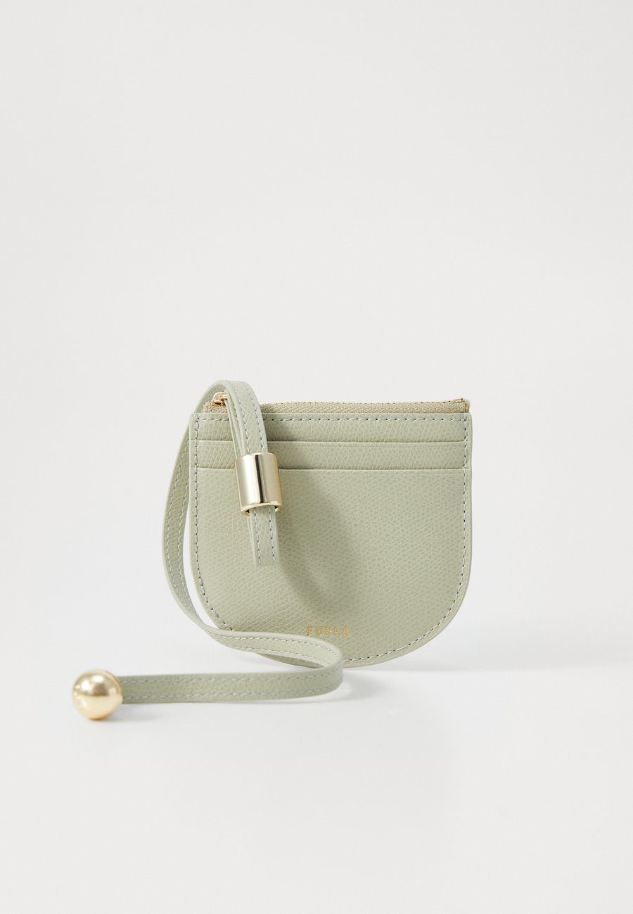 Кошелек Furla LAURA ROUND CARD CASE STRAP, Light Salvia/Light Green
Кошелек Furla LAURA ROUND CARD CASE STRAP, Light Salvia/Light Green
