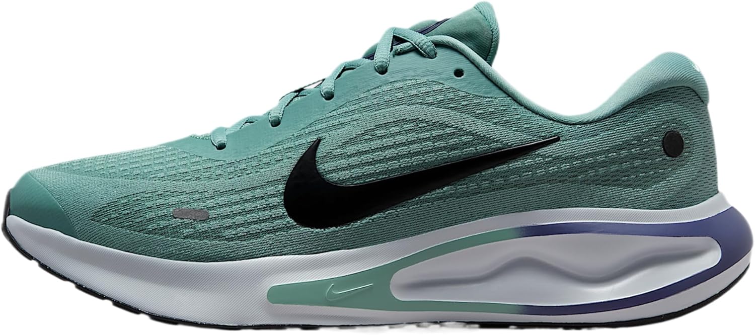 Мужские беговые кроссовки Nike Journey Run для шоссе, черный
Мужские беговые кроссовки Nike Journey Run для шоссе, черный