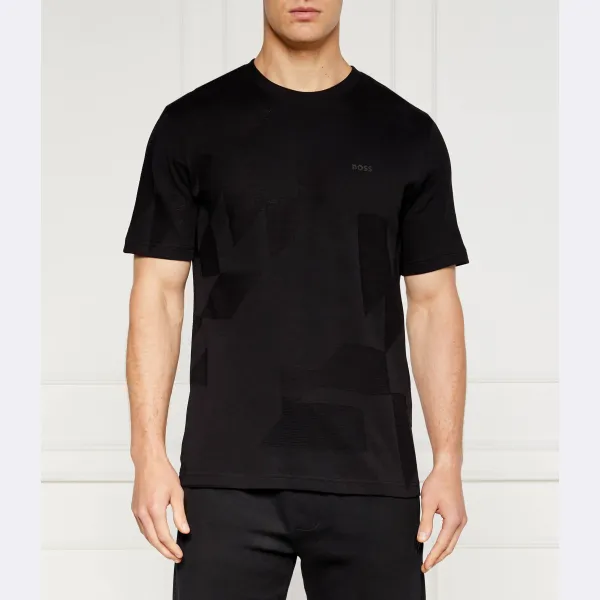 Футболка стандартного кроя с рваными краями Boss, черный
Футболка стандартного кроя с рваными краями Boss, черный
