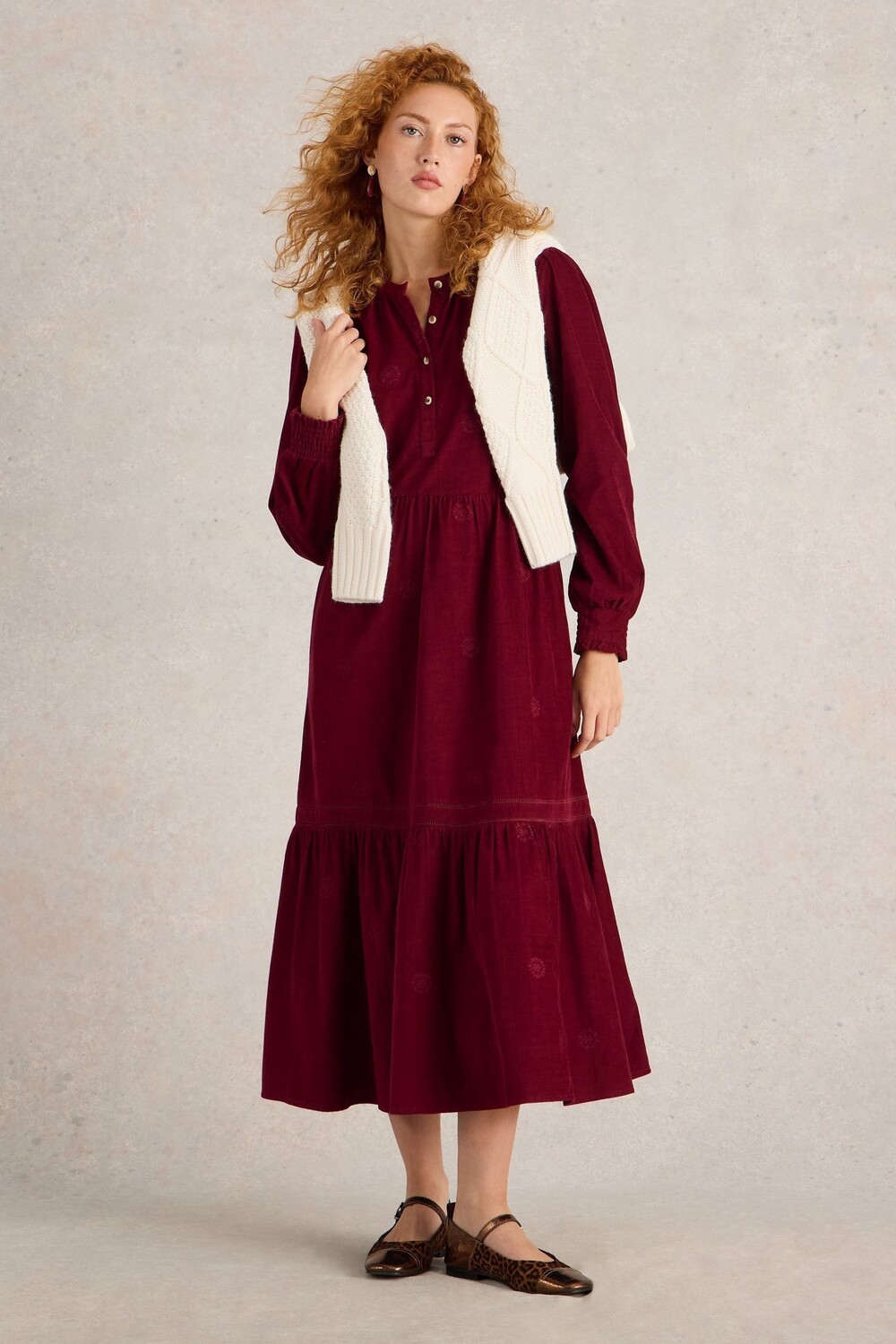 Платье из 100% хлопка с вышивкой в стиле «Финн» White Stuff, фиолетовый
Платье из 100% хлопка с вышивкой в стиле «Финн» White Stuff, фиолетовый