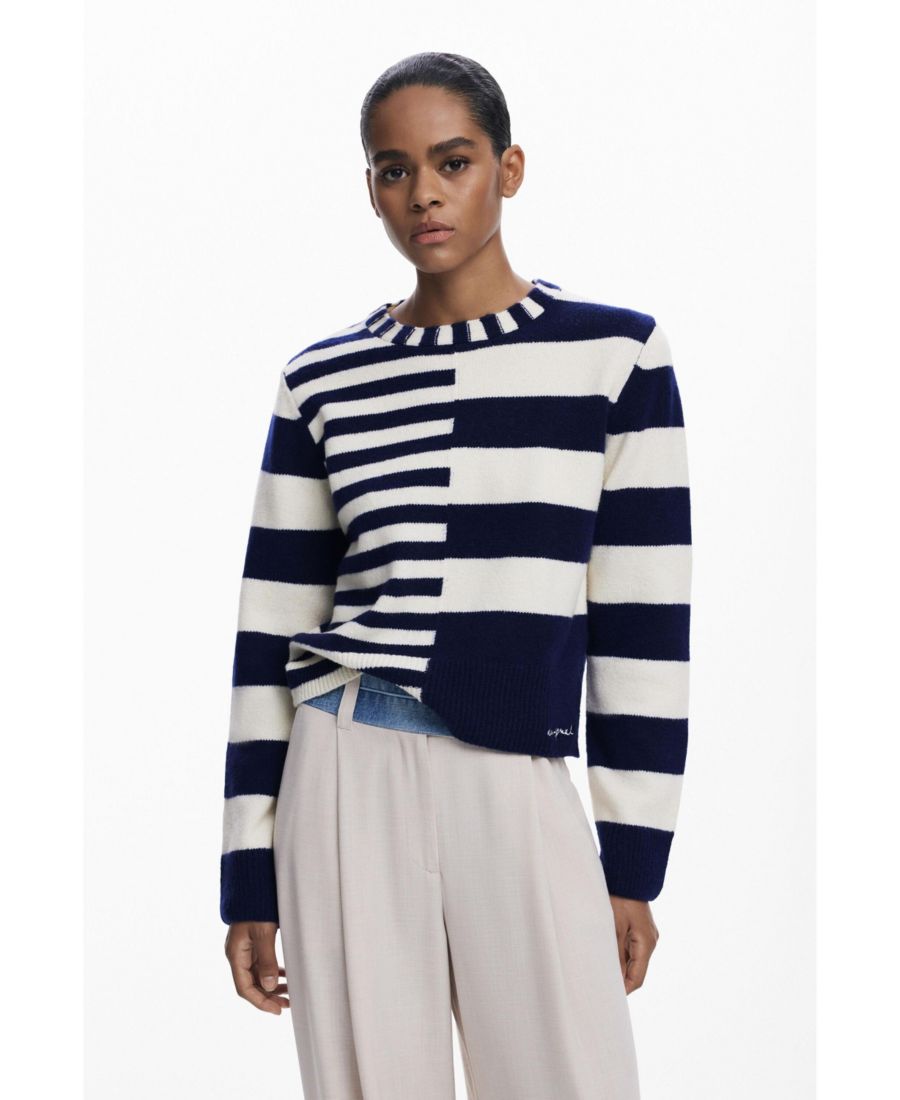 Женский свитер в полоску Desigual, Blue
Женский свитер в полоску Desigual, Blue