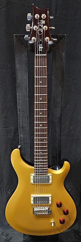 Электрогитара PRS SE DGT David Grissom Signature Solidbody Electric Guitar - Gold Top 2023
Электрогитара PRS SE DGT David Grissom Signature Solidbody Electric Guitar - Gold Top 2023