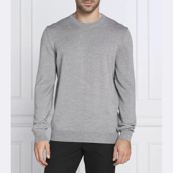 Свитер обычного кроя на пуговицах Boss, серый
Свитер обычного кроя на пуговицах Boss, серый