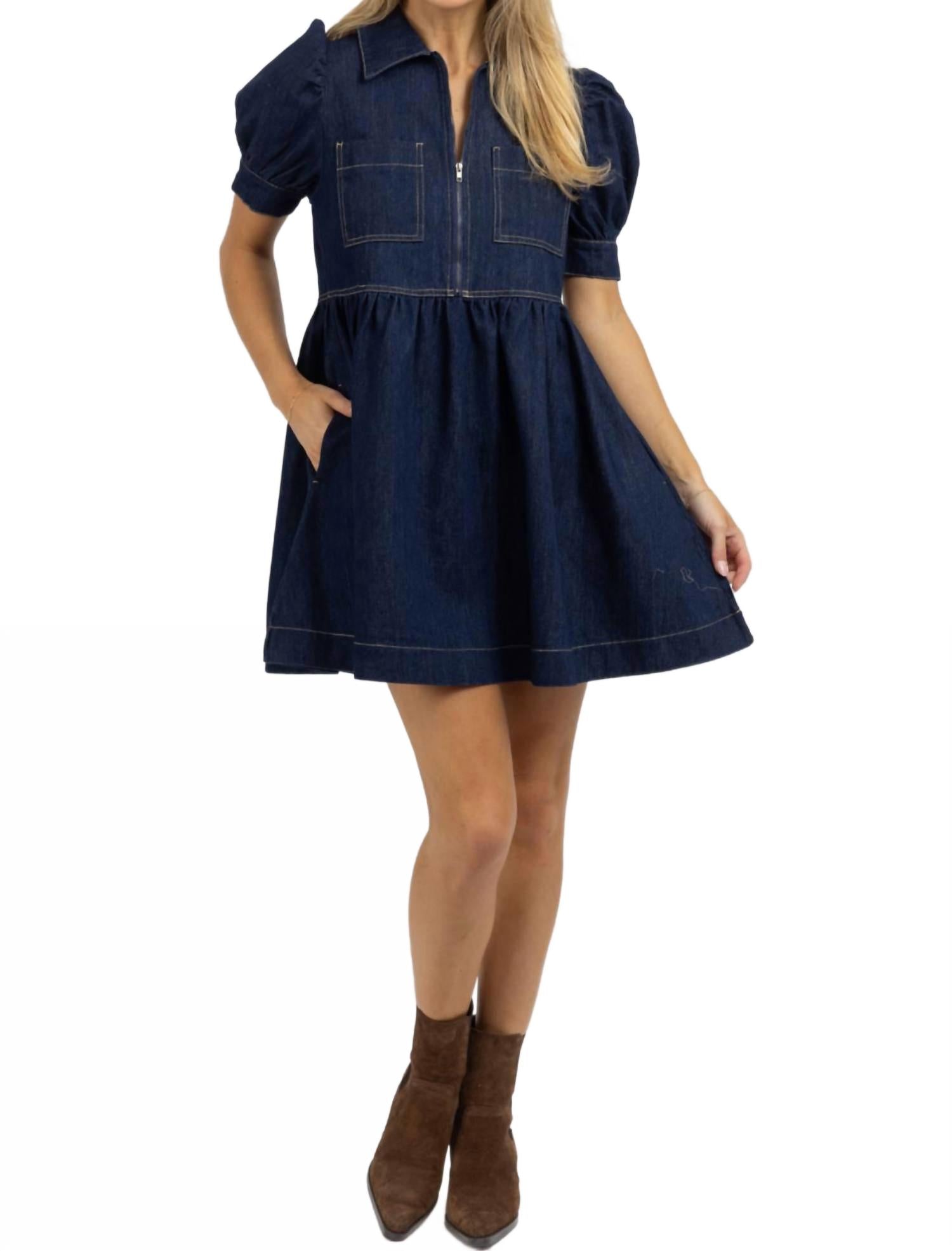 Грязно-голубое джинсовое мини-платье Diana MABLE
Грязно-голубое джинсовое мини-платье Diana MABLE