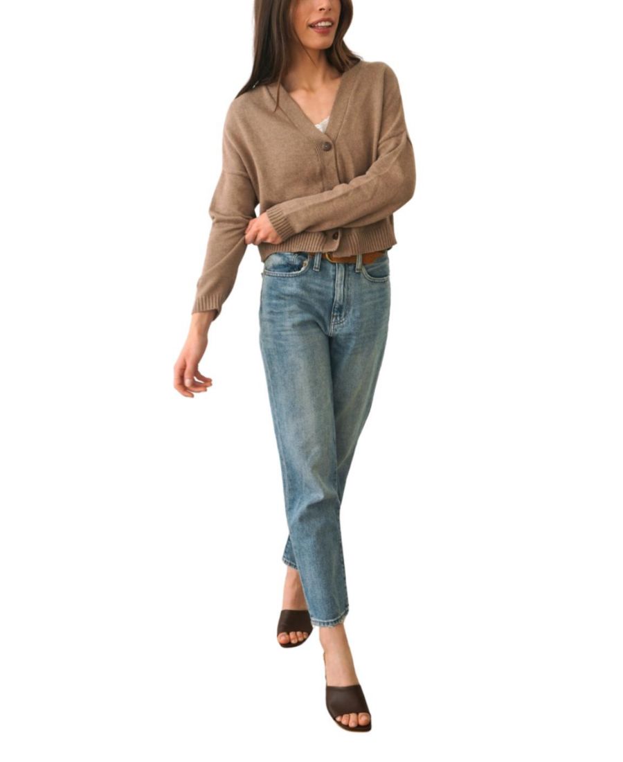 Женский хлопковый укороченный кардиган Diana, цвет мокко Paneros Clothing, Mocha
Женский хлопковый укороченный кардиган Diana, цвет мокко Paneros Clothing, Mocha