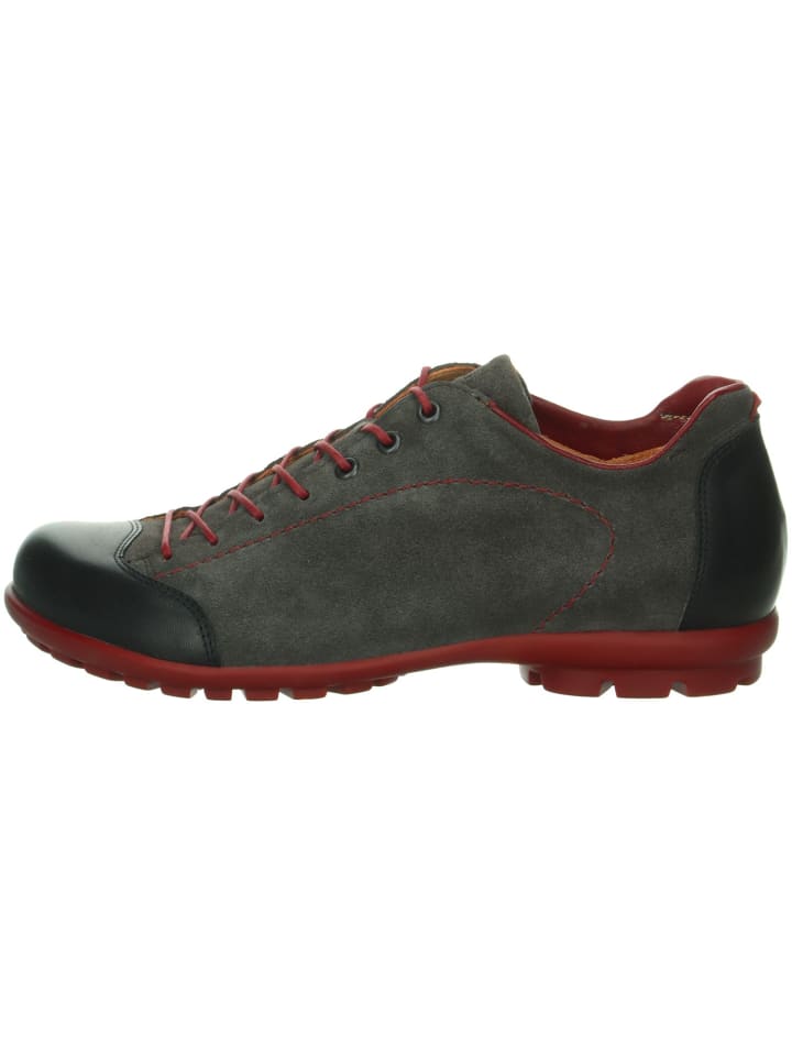 Think! Черные туфли на шнуровке
Think! Черные туфли на шнуровке