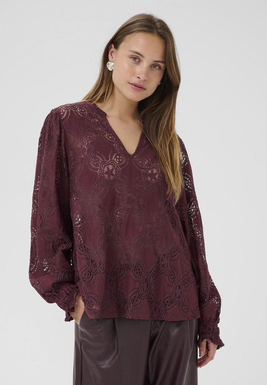 Блуза Culture CUOLU, Zinfandel/Dark Red
Блуза Culture CUOLU, Zinfandel/Dark Red