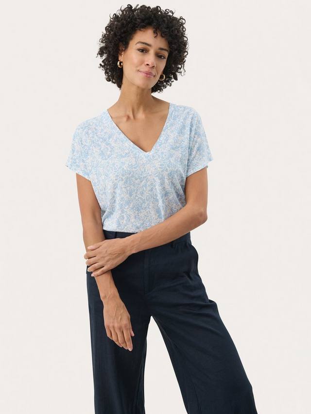 Роскошная льняная футболка axelines с цветочным принтом Part Two, цвет Ice Water
Роскошная льняная футболка axelines с цветочным принтом Part Two, цвет Ice Water