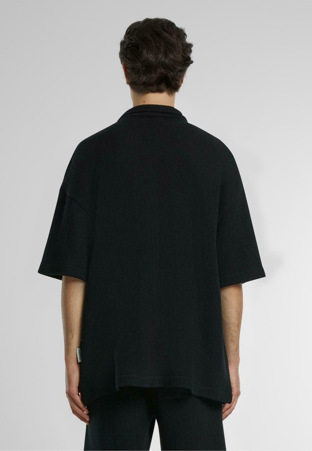 Кардиган PROHIBITED, черный
Кардиган PROHIBITED, черный