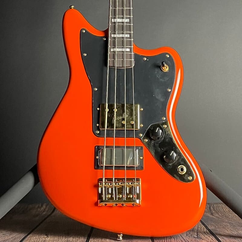 Басс гитара Fender Limited Edition Mike Kerr Jaguar Bass, Rosewood Fingerboard- Tiger's Blood Orange
Басс гитара Fender Limited Edition Mike Kerr Jaguar Bass, Rosewood Fingerboard- Tiger's Blood Orange