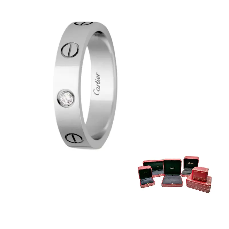 Кольцо с бриллиантом Cartier
Кольцо с бриллиантом Cartier