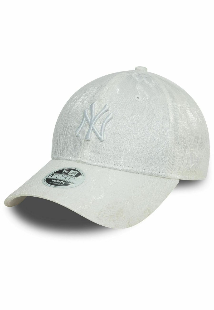Бейсболка New Era 9FORTY LACE NEW YORK YANKEES, White
Бейсболка New Era 9FORTY LACE NEW YORK YANKEES, White