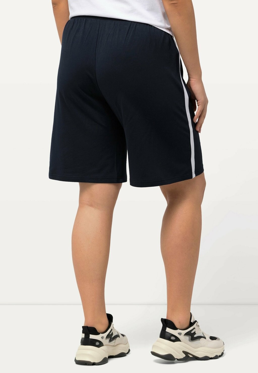 Спортивные брюки Ulla Popken, темно-синий
Спортивные брюки Ulla Popken, темно-синий