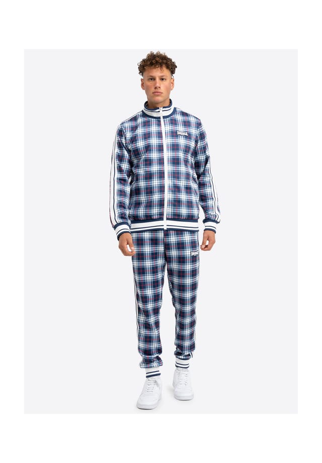 Спортивный костюм облегающий Wembely Lonsdale, мультиколор
Спортивный костюм облегающий Wembely Lonsdale, мультиколор