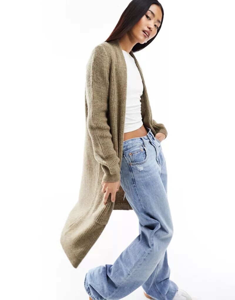 ONLY – Удлиненный кардиган коричневого крапчатого цвета
ONLY – Удлиненный кардиган коричневого крапчатого цвета