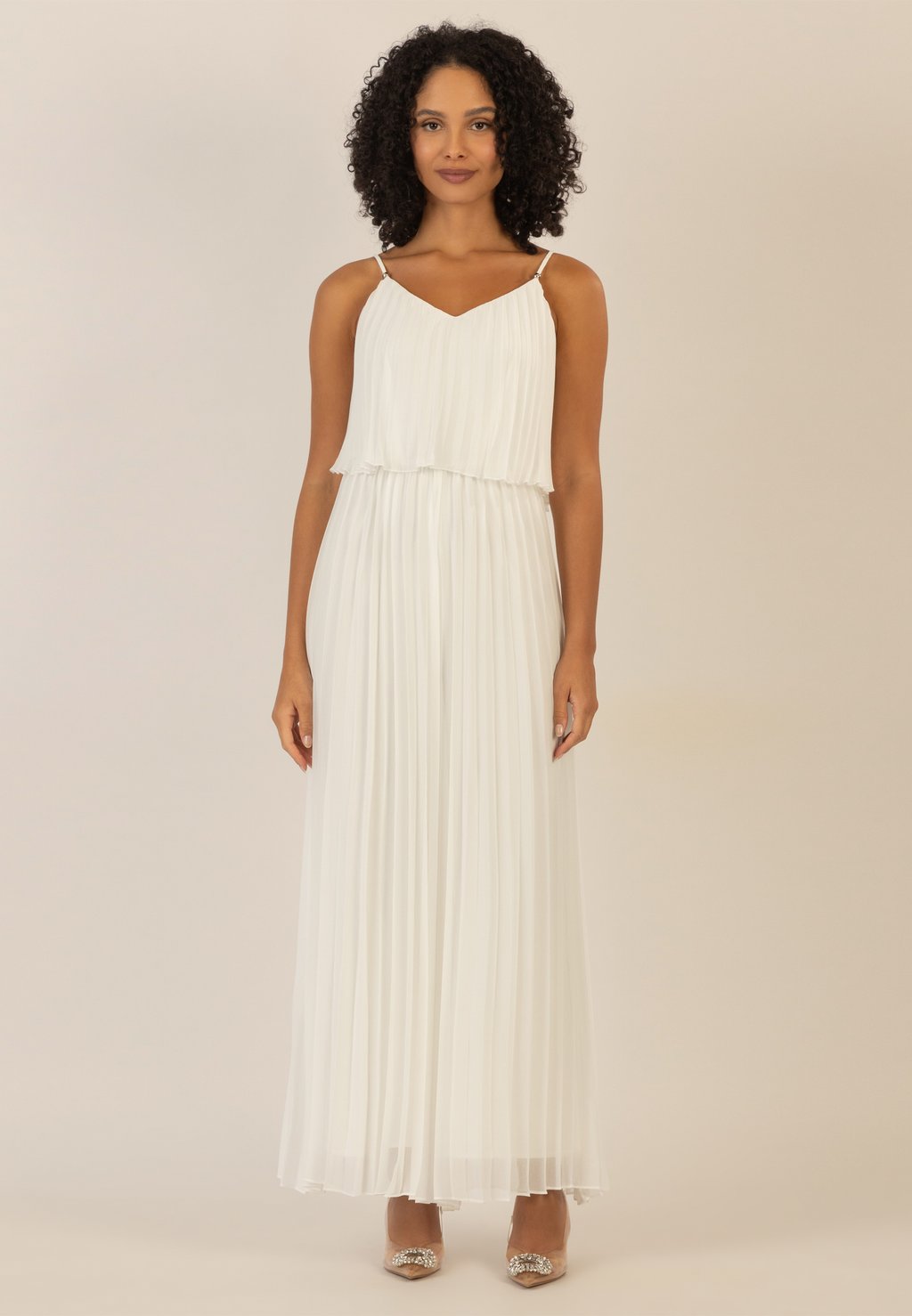 Комбинезон PLISSEEOVERALL Apart, белый
Комбинезон PLISSEEOVERALL Apart, белый