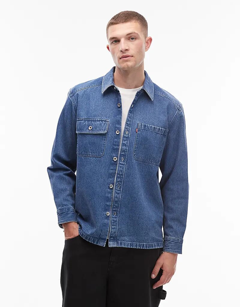 Рубашка Levi's Truckee Denim, рабочая, в состоянии средней стирки
Рубашка Levi's Truckee Denim, рабочая, в состоянии средней стирки