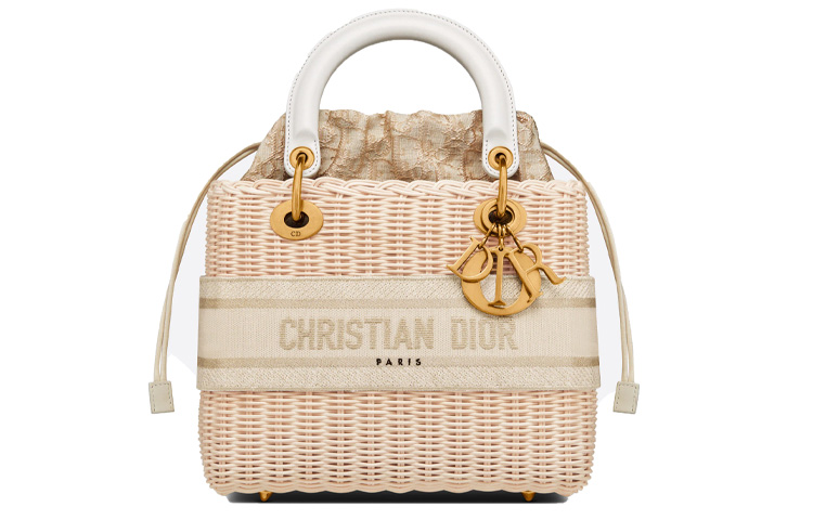 Сумка Lady Dior
Сумка Lady Dior