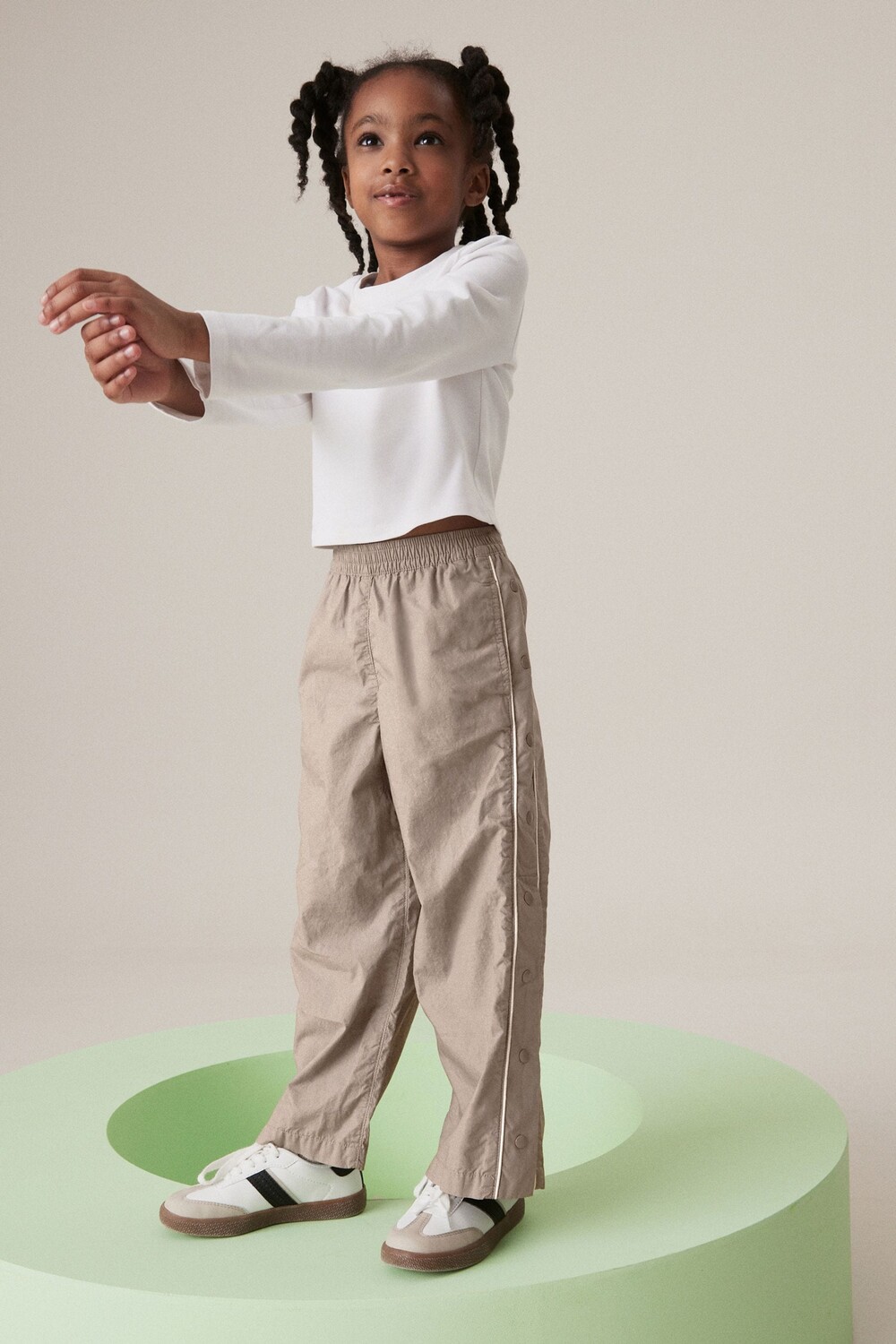 Широкие тканые брюки (3 16 лет) Next, серый
Широкие тканые брюки (3 16 лет) Next, серый