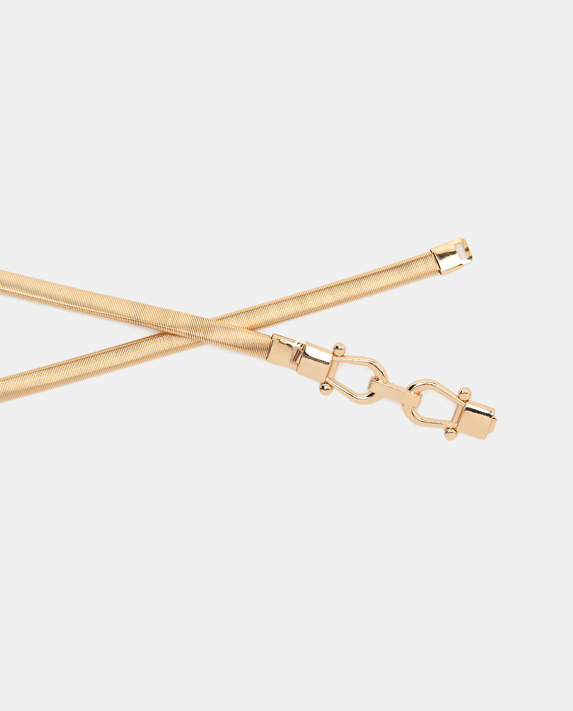 Тонкий ремень с застежкой Latouche, цвет 390 Oro
Тонкий ремень с застежкой Latouche, цвет 390 Oro