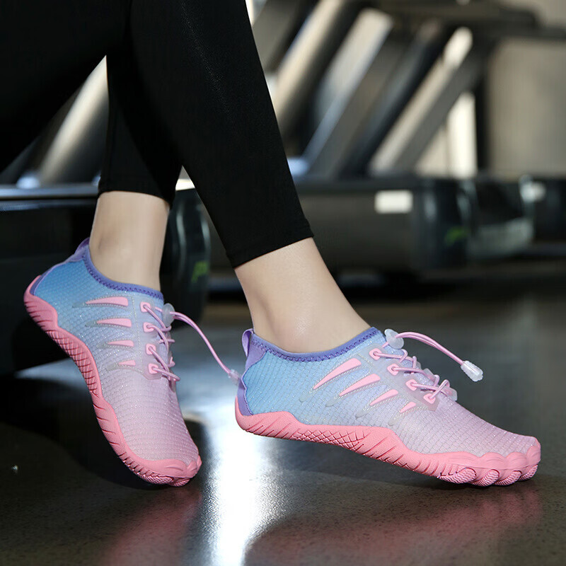 SBART Muerben обувь для активного отдыха и плавания на мягкой подошве синего цвета 35-46
SBART Muerben обувь для активного отдыха и плавания на мягкой подошве синего цвета 35-46