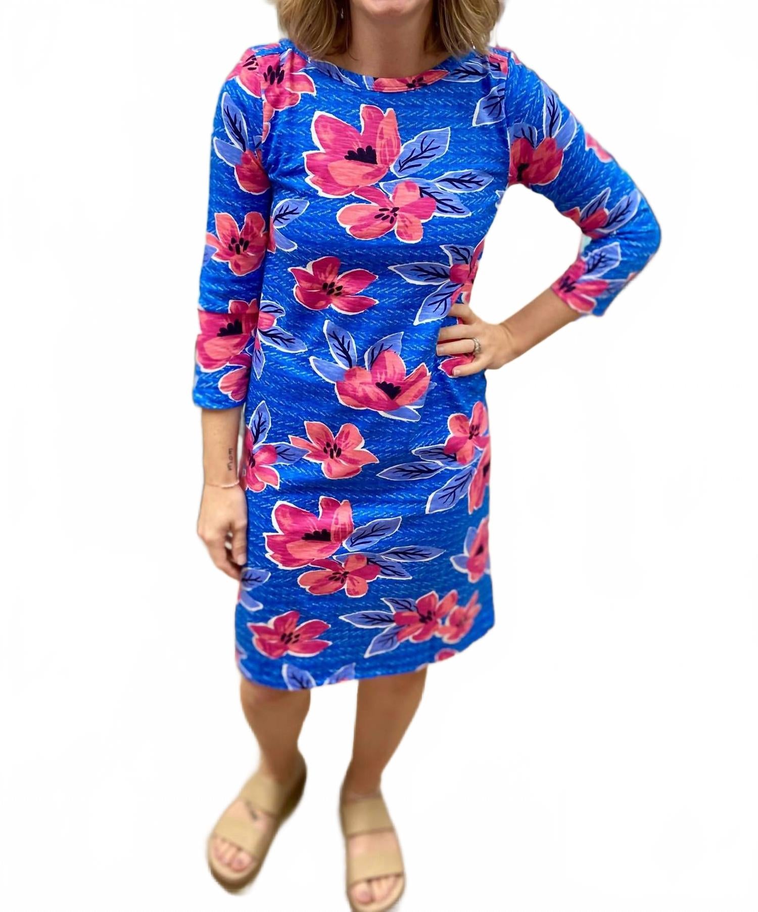 Мини-платье-лодочка в ярких цветочных принтах Capelton Road, Bold Blossoms
Мини-платье-лодочка в ярких цветочных принтах Capelton Road, Bold Blossoms