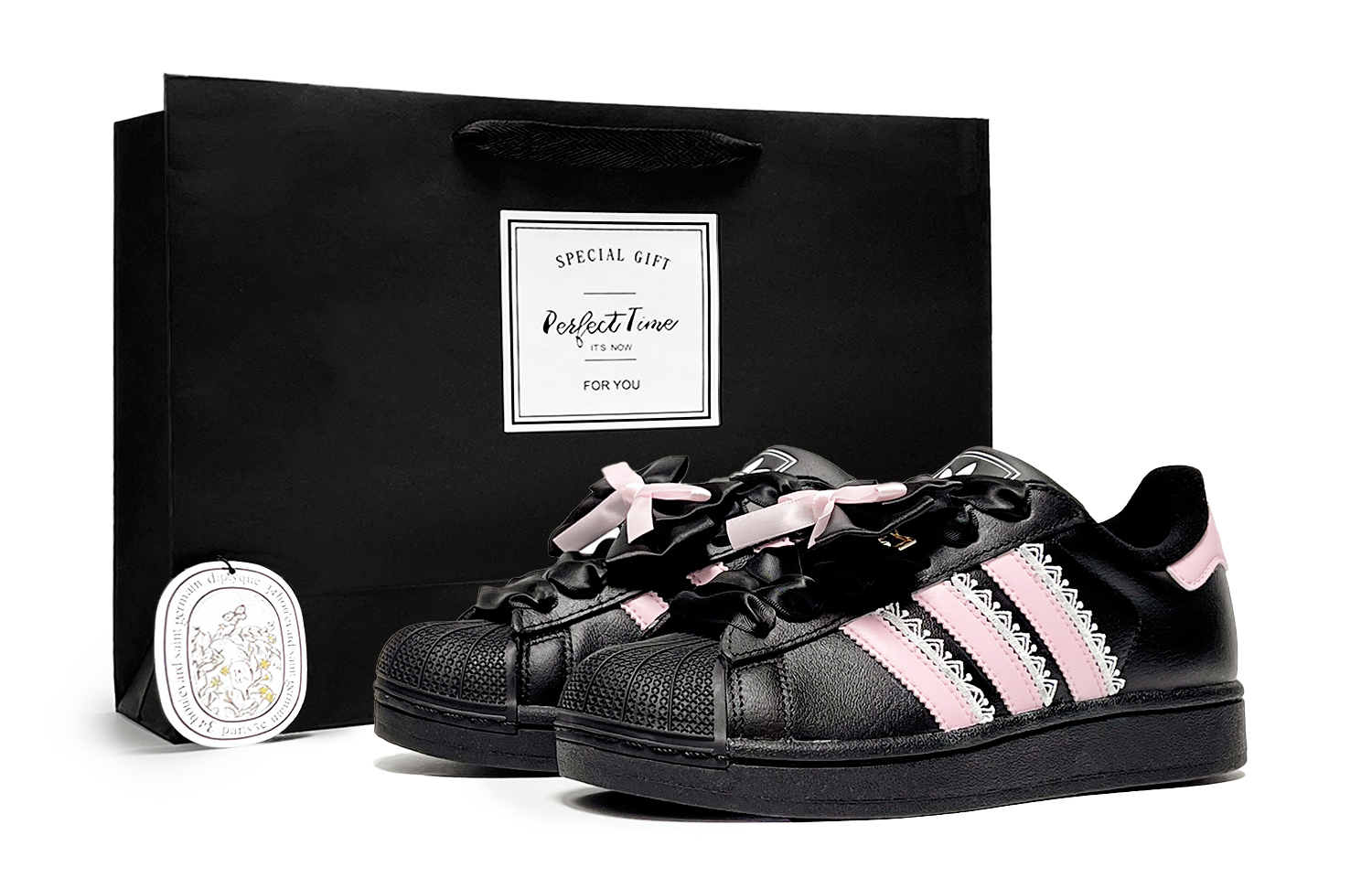 Adidas Originals Superstar 2 Spade Sweetheart устойчивые к истиранию низкие детские скейтбординговые туфли black pink для подростков
Adidas Originals Superstar 2 Spade Sweetheart устойчивые к истиранию низкие детские скейтбординговые туфли black pink для подростков